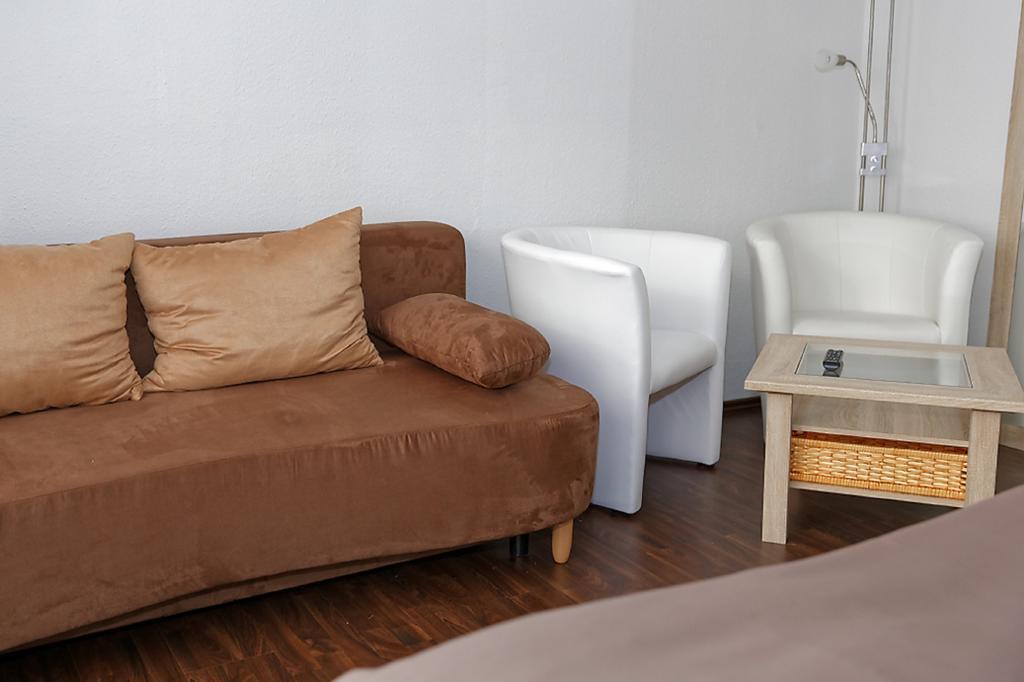 Hotel Huettl - Garni Worms Room photo